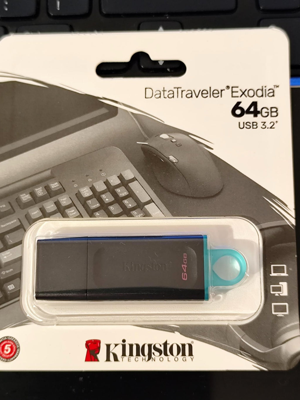 Kingston 64GB Flash Drive DataTraveler Exodia Black