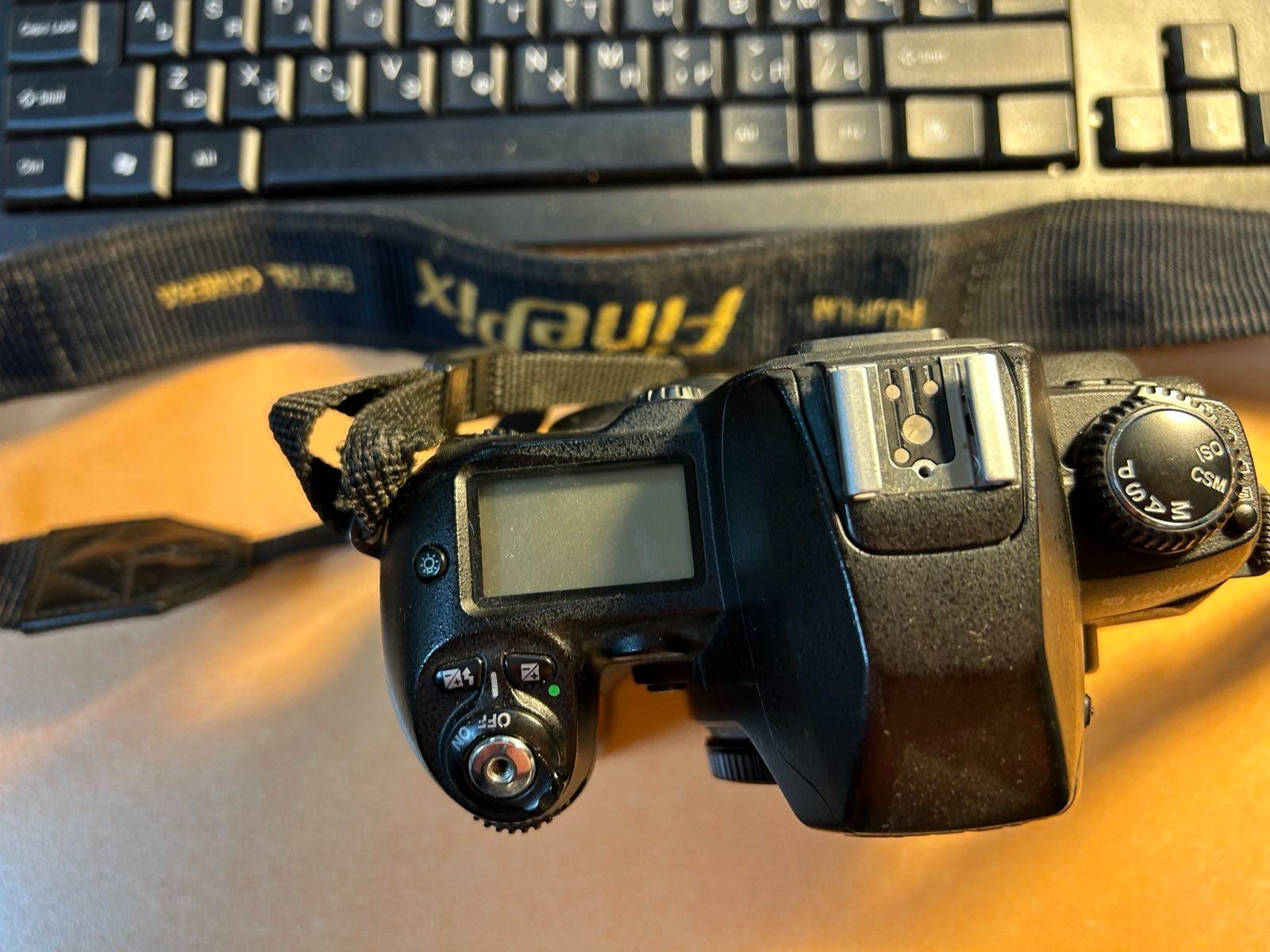 Fujifilm FinePix S Series S2 Pro 6.2MP Digital SLR Camera - Black (Body Only)